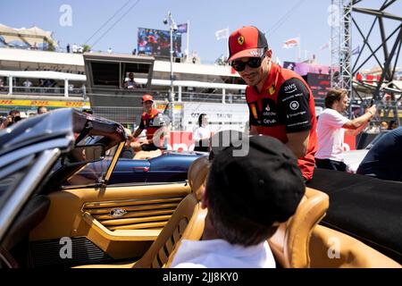 Provence Alpes Cote d Azur, France: 24th July 2022; Circuit Paul Ricard, Le Castellet, Provence Alpes Cote d Azur, France: F1 Grand Prix of France, race day: drivers parade, Charles Leclerc of Monaco (16) Ferrari F1 Team during the drivers parade Credit: Action Plus Sports Images/Alamy Live News Stock Photo