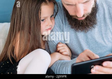 family problems bad parenting dad phone addiction Stock Photo
