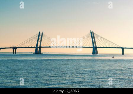 SAINT PETERSBURG, RUSSIA - JUNE 30, 2022: cable-stayed bridge ,the bay Stock Photo