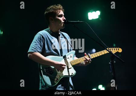 Newcastle singer-songwriter Sam Fender performing at the First Direct Arena in Leeds on his rescheduled, sold-out UK Arena tour on November 24, 2021 Featuring: Sam Fender Where: Leeds, United Kingdom When: 24 Nov 2021 Credit: Graham Finney/WENN Stock Photo