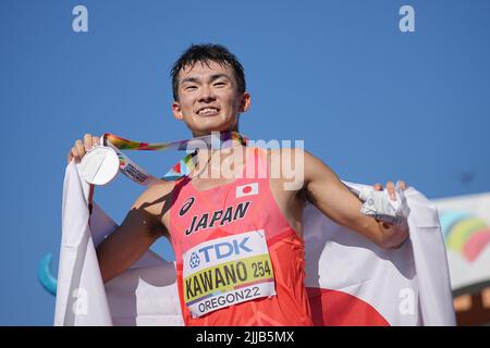 Eugene, USA. 24th July, 2022. Athletics: World Championship, 35km walking, Masatora Kawano (Japan), silver. Credit: Michael Kappeler/dpa/Alamy Live News Stock Photo