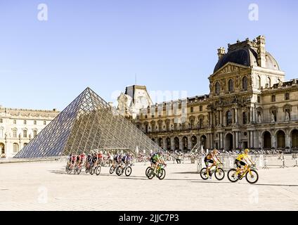 Tour de France 2022's finish on the Champs-Elysées in Paris 