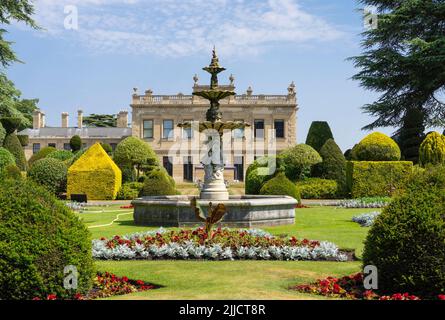 Brodsworth hall and garden Ornamental fountain in the Victorian country house garden at Brodsworth near Doncaster South Yorkshire England uk gb Europe Stock Photo