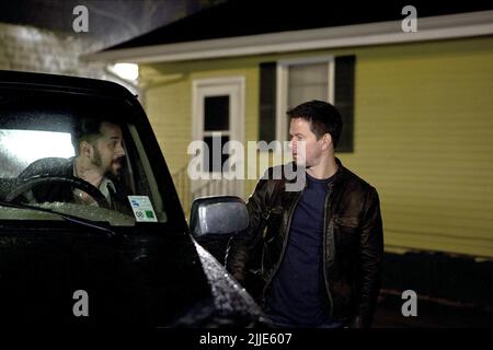 GIOVANNI RIBISI, MARK WAHLBERG, CONTRABAND, 2012 Stock Photo - Alamy