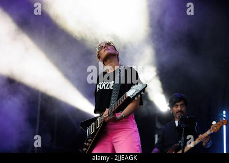 BARCELONA - JUL 16: Miriam Rodriguez performs in concert at Share Festival on July 16, 2022 in Barcelona, Spain. Stock Photo