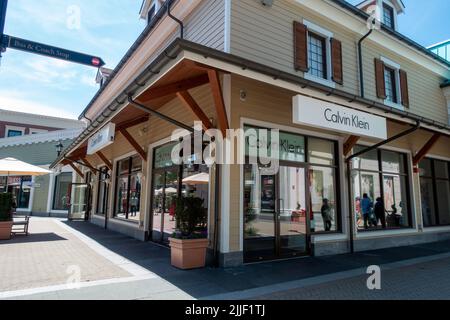 Calvin klein shop mcarthur glen