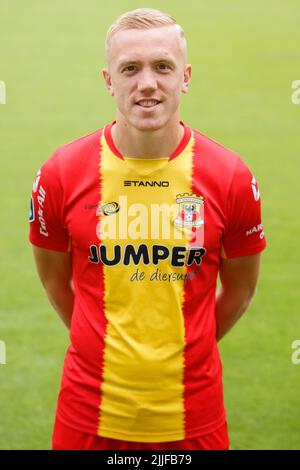 DEVENTER, NETHERLANDS - JULY 22: Isac Lidberg during the photocall of Go Ahead Eagles at De Adelaarshorst on July 22, 2022 in Deventer, Netherlands (Photo by Henny MeyerinkOrange Pictures) Stock Photo