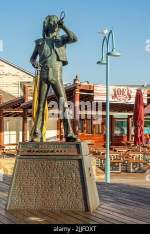 Bronze statue of Bon Scott lead singer of Rock'n'Roll band AC/DC by Greg James sculptor in Fishing Boat Harbour Fremantle Western Australia Stock Photo