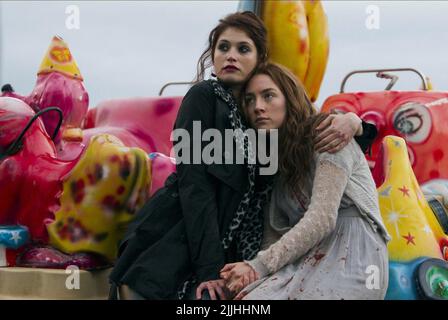 GEMMA ARTERTON, SAOIRSE RONAN, BYZANTIUM, 2012 Stock Photo