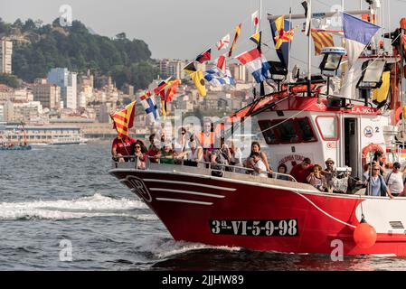 vigo bay, pontevedra , spain, july 16, 2022: ships on traditional procession maritime seafarers Stock Photo