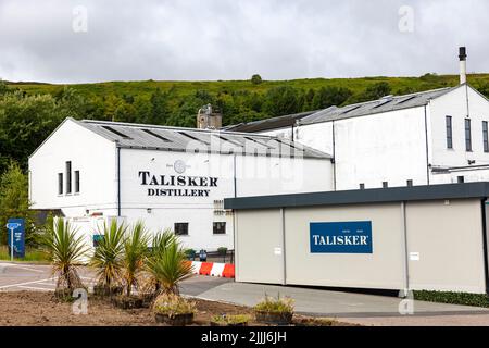 Talisker Distillery in Carbost on the Isle of Skye produces single male scotch whisky and is owned by Diageo,Scotland,UK Stock Photo