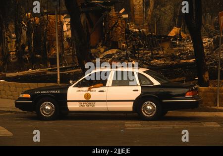 San Diego Police Officer  on watch during the 2003 Cedar wildfires Stock Photo