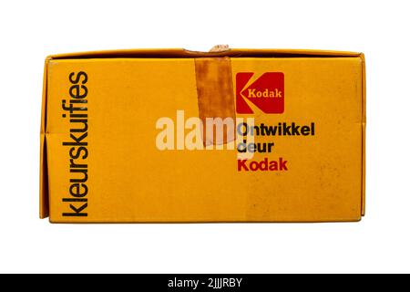 Kodak kleurskuifies ontwikkel deur Kodak Old box of Kodak colour slides processed by Kodak isolated on white background Stock Photo