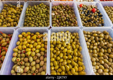 England, Dorset, Bridport, Bridport Market, Display of Olives Stock Photo