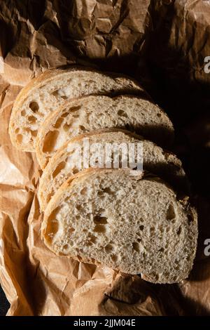 bread slices on wooden tray Stock Photo - Alamy