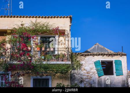 Old residential building in Tenedos area of Old Town of Corfu town on a Greek island of Corfu Stock Photo