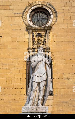 A statue of King Alfonso II in front of San Salvador Cathedral in Oviedo Stock Photo