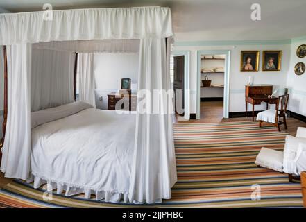 MASTER BEDROOM MOUNT VERNON VIRGINIA USA Stock Photo