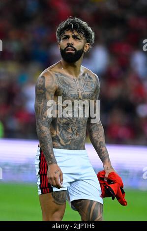 Rio De Janeiro, Brazil. 27th July, 2022. Gabriel Barbosa of Flamengo during the Copa do Brasil (Brazilian National League) football match between Flamengo v Athletico PR at the Maracana Stadium in Rio de Janeiro, Brazil, on July 27, 2022. (Foto: Andre Borges/Sports Press Photo/C - ONE HOUR DEADLINE - ONLY ACTIVATE FTP IF IMAGES LESS THAN ONE HOUR OLD - Alamy) Credit: SPP Sport Press Photo. /Alamy Live News Stock Photo