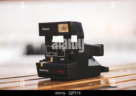 A beautiful shot of a 1986 vintage Polaroid Supercolor 635CL Stock Photo