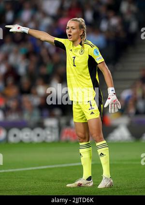 Germany goalkeeper Merle Frohms during the UEFA Women's Euro 2022 semi-final match at Stadium MK, Milton Keynes. Picture date: Wednesday July 27, 2022. Stock Photo