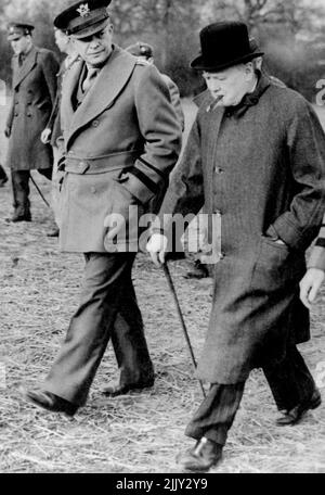 General Eisenhower and the British Prime Minister Sir Winston Churchill at army exercises in England be for 'D' Day. June 5, 1944. Stock Photo