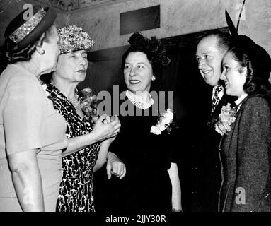 Helen Walker, 1948 Stock Photo - Alamy