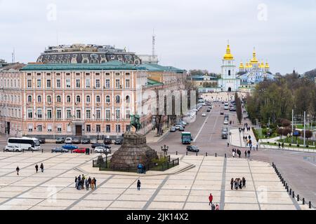 Sophia Square looking towards St. Michael's Monastery, Kyiv (Kiev), Ukraine, Europe Stock Photo