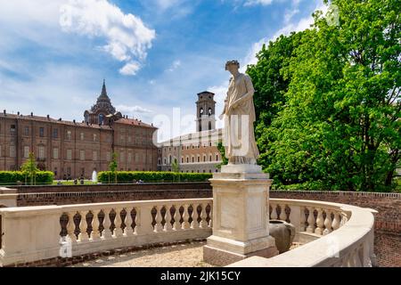 The gardens of the Royal Palace, Torino (Turin), Piedmont, Italy, Europe Stock Photo