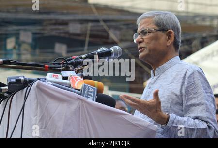 Dhaka, Bangladesh. 26th July, 2022. BNP Secretary General Mirza Fakhrul Islam Alamgir speaking at a rally in Dhaka. (Photo by Tahsin Ahmed/Pacific Press) Credit: Pacific Press Media Production Corp./Alamy Live News Stock Photo