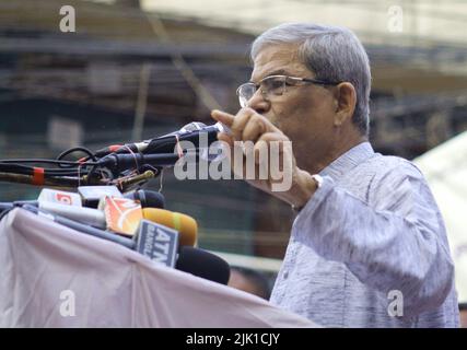 Dhaka, Bangladesh. 26th July, 2022. BNP Secretary General Mirza Fakhrul Islam Alamgir speaking at a rally in Dhaka. (Photo by Tahsin Ahmed/Pacific Press) Credit: Pacific Press Media Production Corp./Alamy Live News Stock Photo