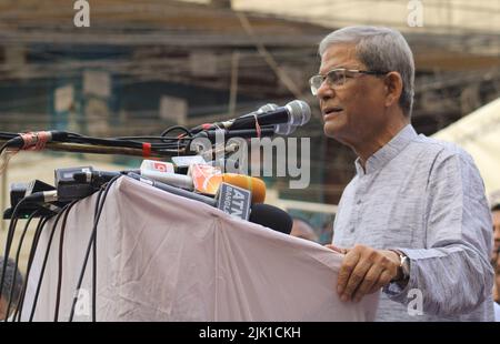 Dhaka, Bangladesh. 26th July, 2022. BNP Secretary General Mirza Fakhrul Islam Alamgir speaking at a rally in Dhaka. (Photo by Tahsin Ahmed/Pacific Press) Credit: Pacific Press Media Production Corp./Alamy Live News Stock Photo