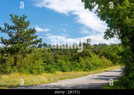 The road to Monument of Peace in Cerje, August 17, 2021 Stock Photo