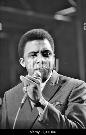 JIMMY RUFFIN (1936-2014) American Soul singer on Ready, Steady, Go ! in December 1966. Photo: Tony Gale Stock Photo