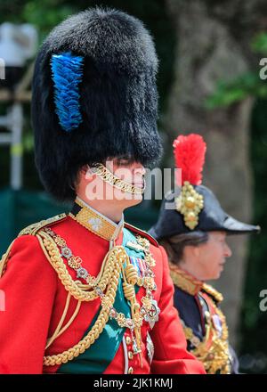 William, Duke of Cambridge, on horseback in military uniform, Platinum Jubilee Trooping the Colour Parade, London Stock Photo