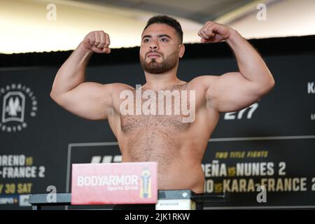 Dallas, Texas, USA 29th July, 2022. DALLAS, TX - JULY 29: Hamdy Abdelwahab steps on the scale for the official fight weigh-in at Hyatt Regency Dallas for UFC 277: PeÃ±a v Nunes 2 on July 29, 2022 in Dallas, Texas, United States. Credit: ZUMA Press, Inc./Alamy Live News Stock Photo