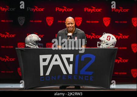 Stanford Cardinals head coach David Shaw speaks during PAC-12 Media Day on Friday, Jul 29, 2022 in Los Angeles. (Dylan Stewart/Image of Sport) Stock Photo