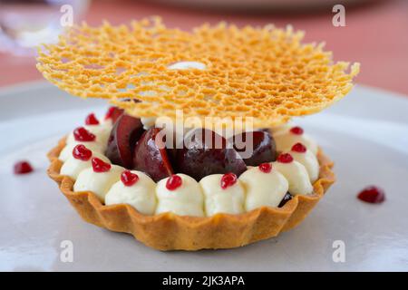 The Michelin starred Pierre et Jean restaurant, Chagny FR Stock Photo