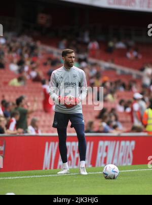 Matt turner arsenal hi-res stock photography and images - Alamy