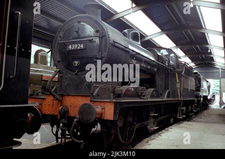 43924 in Haworth shed on the Keighley and Worth Valley Railway in 1986 Stock Photo