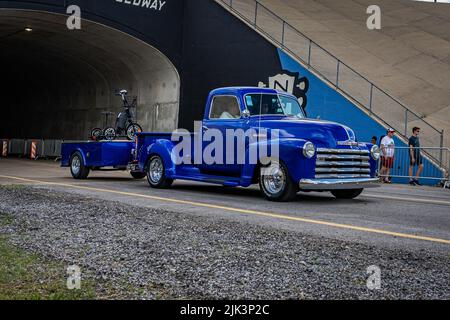 Lebanon, TN - May 14, 2022: Wide angle front corner view of a 1950 Chevrolet 3100 Pickup Truck leaving a local car show. Stock Photo