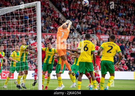 Middlesbrough, UK. 30th July, 2022. Dave Button #1 of West Bromwich Albion punches a dangerous Middlesbrough cross away in Middlesbrough, United Kingdom on 7/30/2022. (Photo by James Heaton/News Images/Sipa USA) Credit: Sipa USA/Alamy Live News Stock Photo