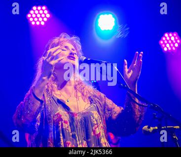 Sidmouth 30th July 2022 Scottish singer songwriter Eddi Reader tops the Saturday night bill at Sidmouth Folk Festival. Tony Charnock/Alamy Live News Stock Photo