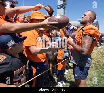 Englewood, Colorado, USA. 30th July, 2022. Denver Broncos G DALTON RISNER signs autographs for fans after Training Camp practice Saturday afternoon. (Credit Image: © Hector Acevedo/ZUMA Press Wire) Stock Photo