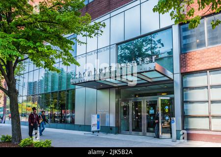 New York, NY/USA - 05-07-2016: Schomburg Research center in Harlem New York City. Stock Photo