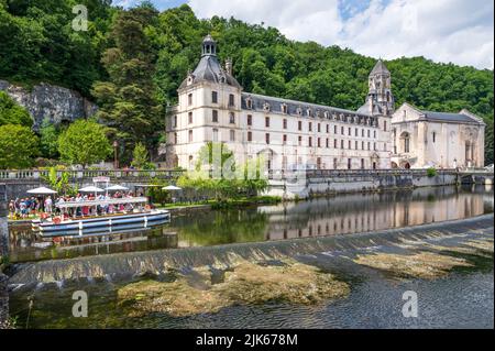 View of the Dronne river boardering the town hall (Mairie) of Brantôme en Périgord in the former abbey of Saint-Pierre, France Stock Photo