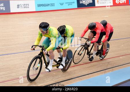 Australia’s Beau Wootton and Zaccaria Luke (left) and Wales’ James Ball and Rotherham Matthew in action during the Men’s Tandem B Sprint Semi Finals at Lee Valley VeloPark on day three of the 2022 Commonwealth Games in London. Picture date: Sunday July 31, 2022. Stock Photo