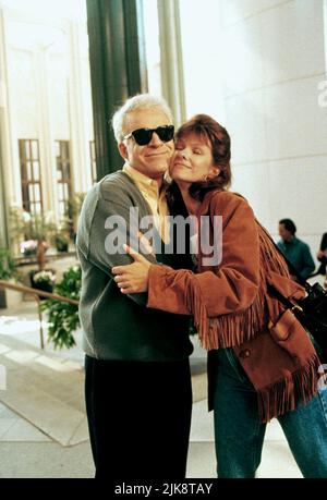 Steve Martin & Marilu Henner  Film L.A. Story (1991) Characters: Harris K. Telemacher & Trudi  Director: Mick Jackson 08 February 1991   **WARNING** This Photograph is for editorial use only and is the copyright of TRISTAR and/or the Photographer assigned by the  Film or Production Company and can only be reproduced by publications in conjunction with the promotion of the above  Film. A Mandatory Credit To TRISTAR is required. The Photographer should also be credited when known. No commercial use can be granted without written authority from the  Film Company. Stock Photo