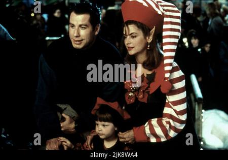 John Travolta, Kirstie Alley, Tabitha Lupien Film: Look Who'S Talking Now (USA 1993) Characters: James Ubriacco,Mollie Ubriacco,Julie Ubriacco  Director: Tom Ropelewski 05 November 1993   **WARNING** This Photograph is for editorial use only and is the copyright of TRISTAR PICTURES and/or the Photographer assigned by the Film or Production Company and can only be reproduced by publications in conjunction with the promotion of the above Film. A Mandatory Credit To TRISTAR PICTURES is required. The Photographer should also be credited when known. No commercial use can be granted without written Stock Photo