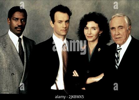 Denzel Washington, Tom Hanks, Mary Steenburgen, Jason Robards Film: Philadelphia (USA 1993) Characters: Joe Miller,Andrew Beckett,Belinda Conine,Charles Wheeler  Director: Jonathan Demme 14 December 1993   **WARNING** This Photograph is for editorial use only and is the copyright of TRISTAR PICTURES and/or the Photographer assigned by the Film or Production Company and can only be reproduced by publications in conjunction with the promotion of the above Film. A Mandatory Credit To TRISTAR PICTURES is required. The Photographer should also be credited when known. No commercial use can be grante Stock Photo
